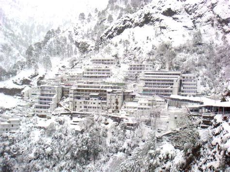 about vaishno devi temple ,Katra Jammu and Kashmir