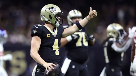 The Saints must focus on making Derek Carr's life easier. Here's how ...