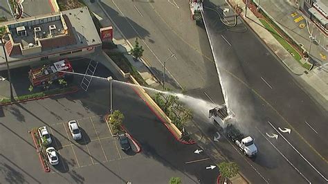 Hundreds evacuated after explosion on semi-truck carrying hydrogen tanks in SoCal | abc30.com