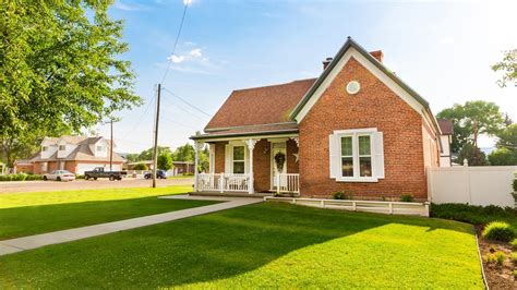 Concrete Blocks vs. Bricks: Which Is Better?