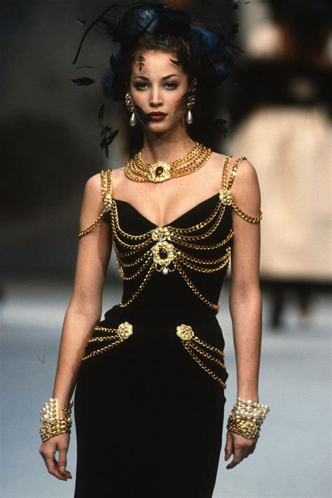 The most incredible vintage Chanel jewelry from the 1980s and 1990s | Runway fashion couture ...