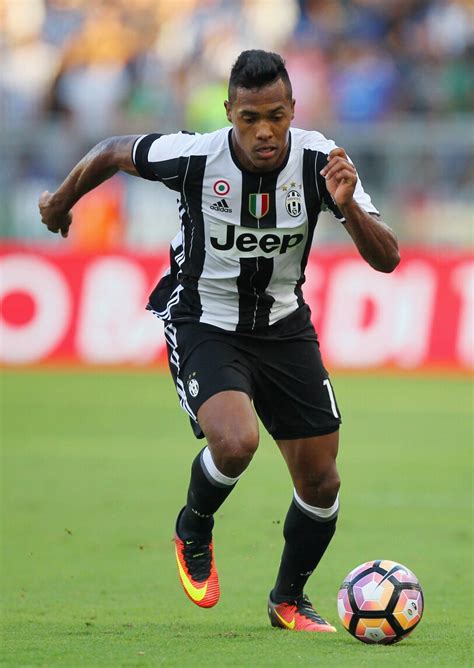 Alex Sandro: «Juventus, vinciamo tutto» - Corriere dello Sport