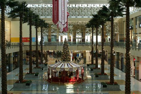 Festive Decorations & Mall Displays - IBS Group - Sets, Stage & Scenic ...