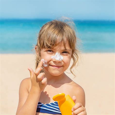 Sunscreen: How to protect your kids from the sun - Hawaii for Sun Safety