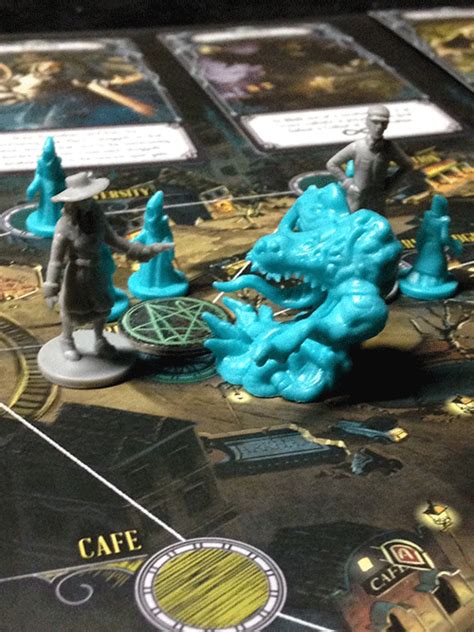 The Review Corner - Pandemic: Reign of Cthulhu Review | Miniature Market