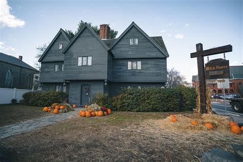 Witch House from the Salem Witch Trials - Mad Halloween