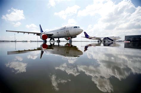 Don Muang Airport | Series 'The most dangerous runways in the world' | OrangeSmile.com