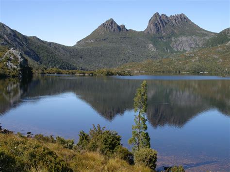 Cradle Mountain, TAS - Aussie Towns