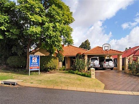 8 Woodbury Mews, Landsdale, WA 6065 - realestate.com.au