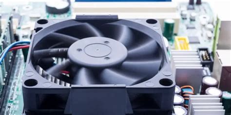 5 Best CPU Coolers for Ryzen 5 3600 in 2022 (AIO and Air Coolers)