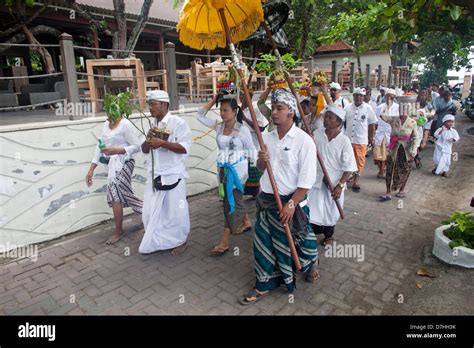 hindu festival at Bali, Indonesia Stock Photo - Alamy