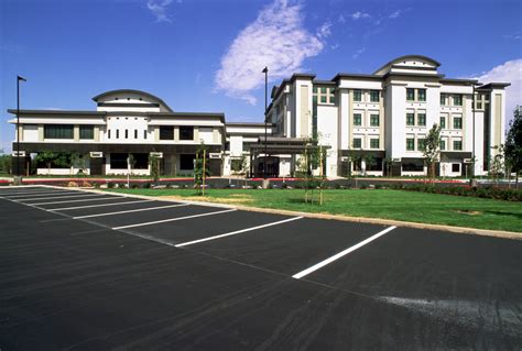 Fresno Heart & Surgical Hospital – Harris Construction