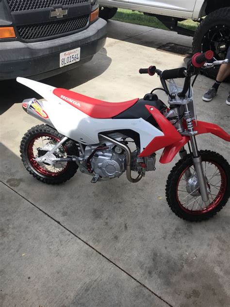 2017 crf 110 pit bike for Sale in Murrieta, CA - OfferUp