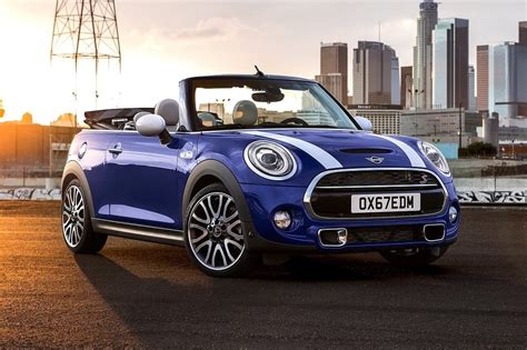 Weight MINI Cabrio Cooper S 192 hp 6-speed manual FWD - Autotijd.be