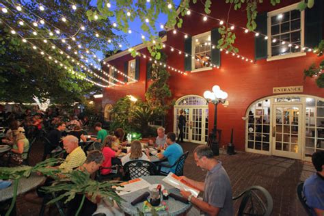 Outdoor Dining: 11 Great Restaurants in St. Augustine, Florida