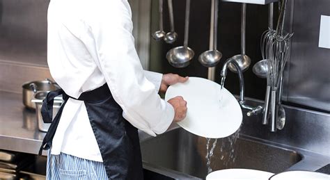 Commercial Dishwasher Buying Guide | The Official Wasserstrom Blog