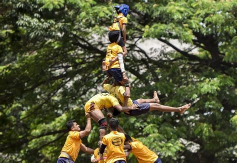 Mumbai’s dahi handi festival sees fewer Govindas this year | Mumbai ...