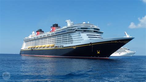 Disney Fantasy – My Disney Cruises