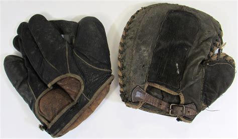 Lot Detail - Lot Of 2-Vintage Baseball Gloves