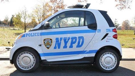 La police de New York va rouler en Smart - ©New York