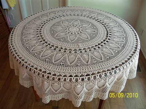 CROCHETED TABLE CLOTH – CROCHET PROJECTS | Crochet tablecloth pattern, Crochet tablecloth ...