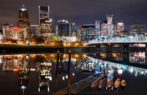 Portland downtown waterfront, Willamette River 111-1173-550 - Oregon ...