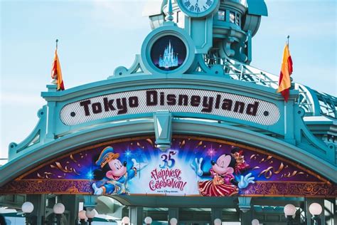 A Guide to Enjoy The Tokyo Disneyland to The Fullest! | Food Diversity ...