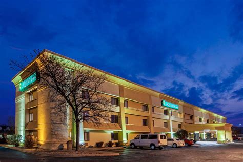 La Quinta Inn & Suites Southgate, MI - See Discounts