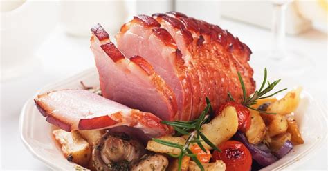 25 Easy Gammon Recipes for Sunday Lunch - Insanely Good