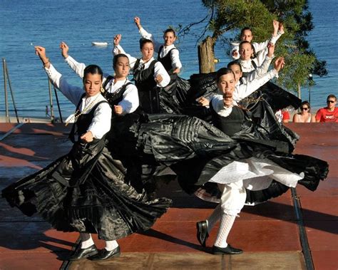 Galicia Folk Dance - Spain - Photograph at BetterPhoto.com | Folk dance, Cultural dance, Spain ...