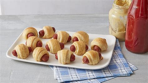 Mini Crescent Dogs recipe from Pillsbury.com