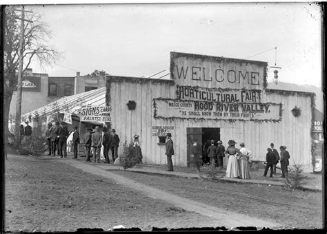 History and Old Hood River County Fair Pictures