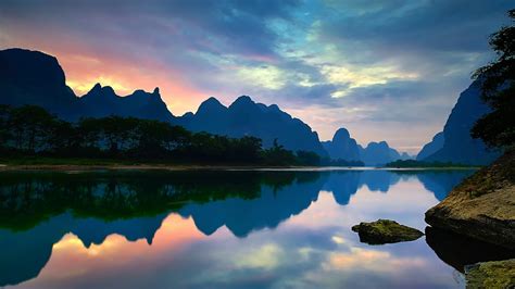 Wallpaper China, Yangshuo, Guangxi, Lijiang river, mountains, water reflection, sunset 1920x1080 ...