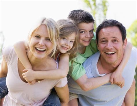 Satisfied family men make happier employees | HRD Australia