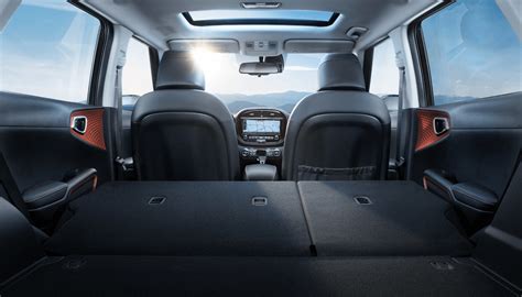 2021 Kia Soul Interior Features & Dimensions | Seating, Cargo Space | Tech