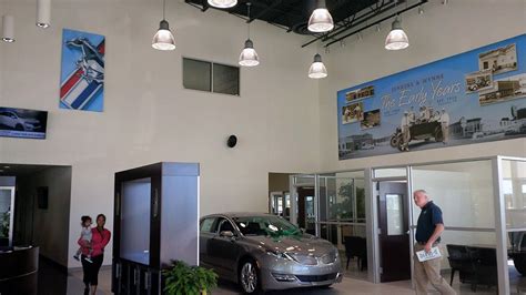 Jenkins & Wynne Dealership Goes Bold at New Location : Discover ...