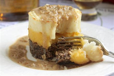 Haggis, Neeps and Tatties Stack with Whisky Sauce for Burns Night (Haggis with Turnips and ...