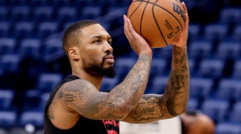 Lillard reveals the reason why he stayed with the Trail Blazers ...