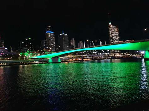 Brisbane: Evening River Cruise at Sunset | GetYourGuide