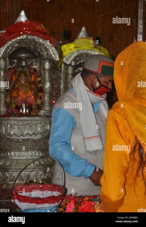 Mandi, Himachal Pradesh, India - 10 17 2021: Photo of a pujari (Priest) with wearing face mask ...