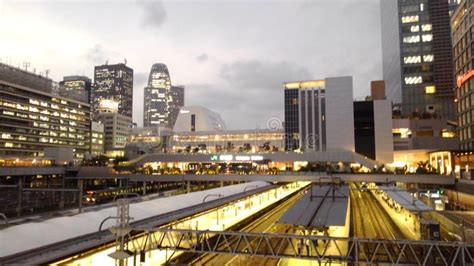 Shinjuku station editorial stock photo. Image of platforms - 103527433