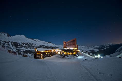 Hotel Valle Nevado Ski Resort2 - Ski Europe - winter ski vacation deals in Andorra, Austria ...