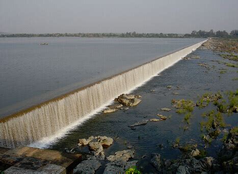 Jayakwadi Dam Aurangabad : Picnic Spot in Maharashtra