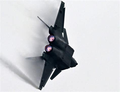 China 1st Stealth fighter 歼-20 first flight new photos in 2011