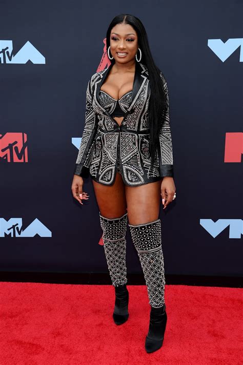 Megan Thee Stallion's 2019 VMA Red Carpet Outfits Brought ALL The Fever