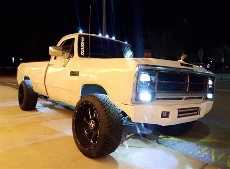 First Gen Cummins looking good! | Diesel trucks, Custom trucks, Chevy diesel trucks