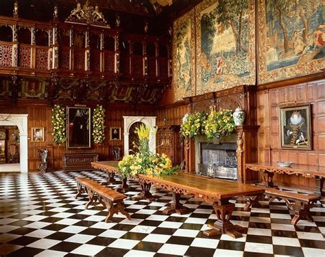 An Introduction to Elizabethan Style | Oliver Burns | Hatfield house, Castles interior, Tudor ...