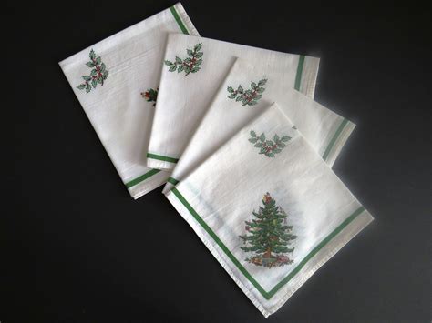 Spode Christmas Tree Cloth Napkins Set of 4 Cotton Napkins | Etsy | Spode christmas tree, Spode ...