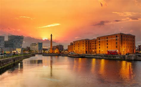 Liverpool Albert Dock Cityscape Water City Wallpaper - Resolution ...