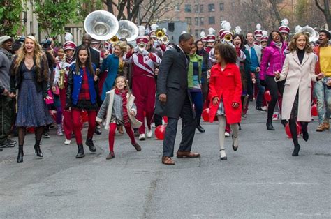 WATCH: New 'Annie' trailer starring Jamie Foxx, Quvenzhane Wallis